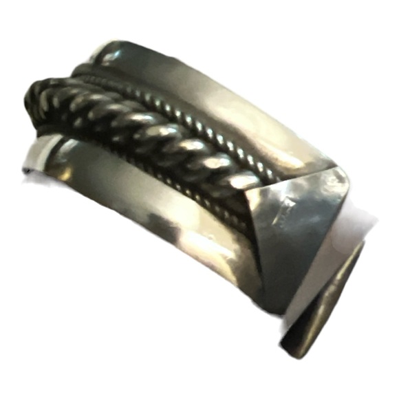 Vintage Silver Bracelet - Picture 6 of 9